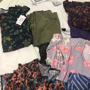 Lot of LuLaRoe leggings, dresses, tops, skirt: os